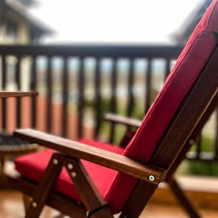 With Pool, Near The Lift アパート *