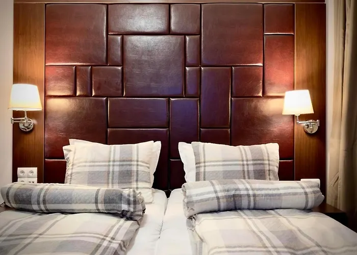 With Pool, Near The Lift *