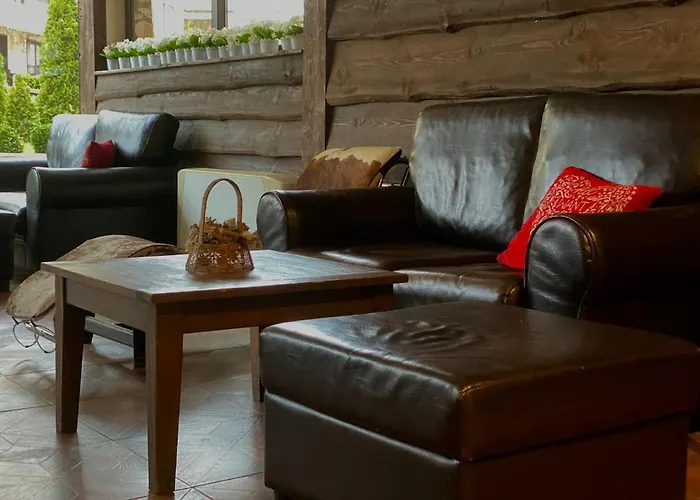 Apartman With Pool, Near The Lift *